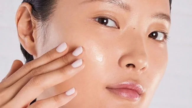 sữa rửa mặt cho da dầu